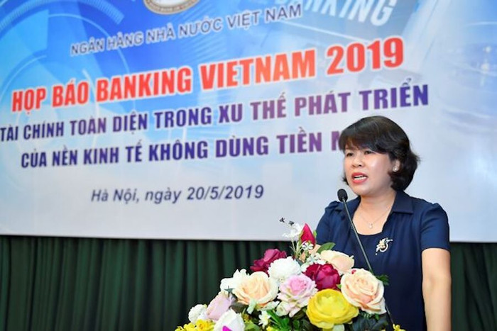 Bảy ngân hàng đầu tiên sắp phát hành thẻ chip