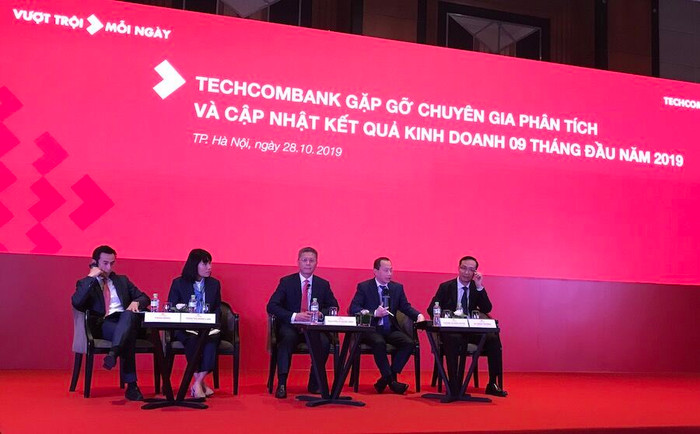 Vì sao Techcombank lãi đột biến hơn 8.900 tỷ đồng trong 9 tháng?