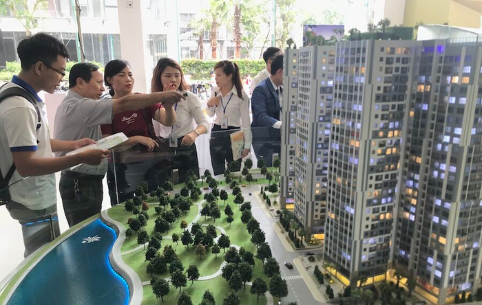 Hơn 100 giao dịch ngay trong ngày ra mắt Imperia Sky View