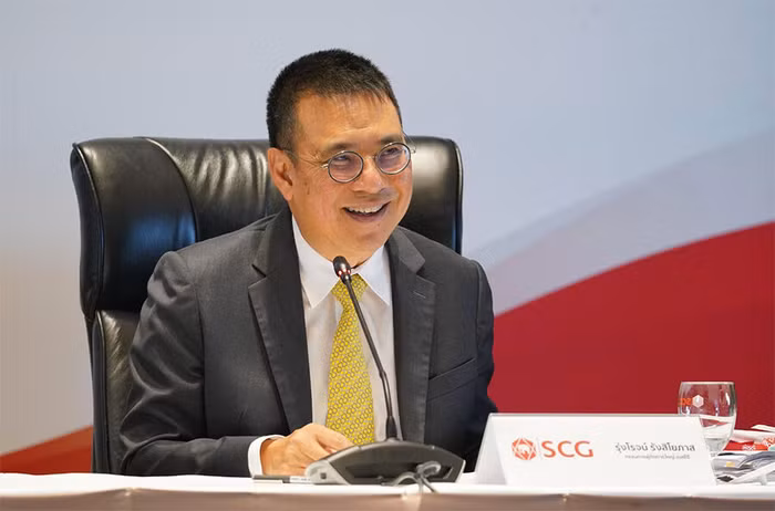 Ông Roongrote Rangsiyopash - Chủ tịch và Giám đốc điều hành của SCG, tại buổi họp báo công bố kết quả kinh doanh quý 4/2020