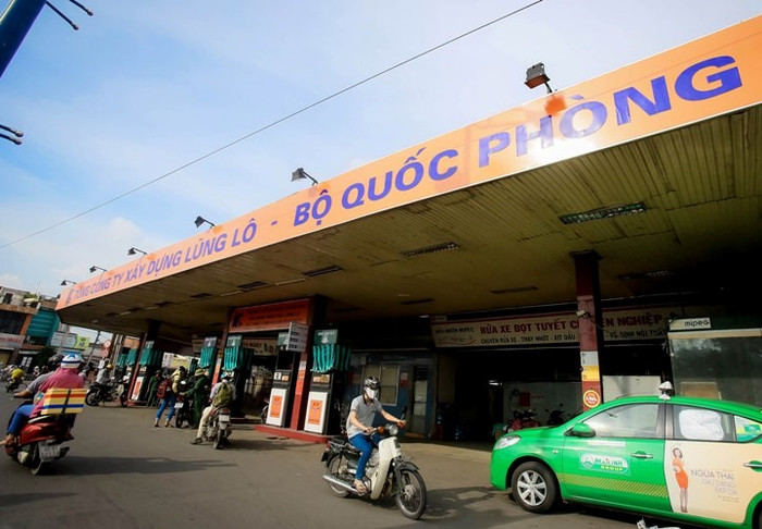 Một số cây xăng thuộc các đơn vị quân đội cũng được thu hồi và sẽ bàn giao cho quận Tân Bình quản lý.