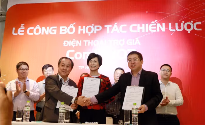 FPT Shop “bắt tay” Vietnamobile bán "bia kèm mồi”