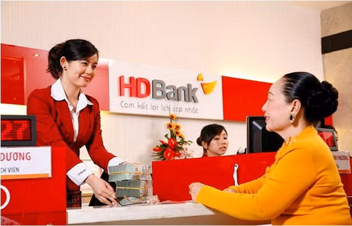 HDBank phát hành 20 triệu cổ phiếu ESOP giá 10.000 đồng/cp cho nhân viên