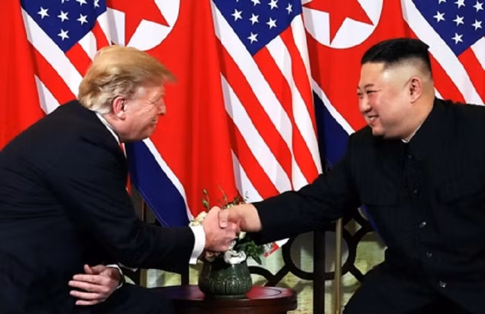 Hôm nay, hai ông Donald Trump và Kim Jong Un sẽ gặp riêng khoảng 45 phút