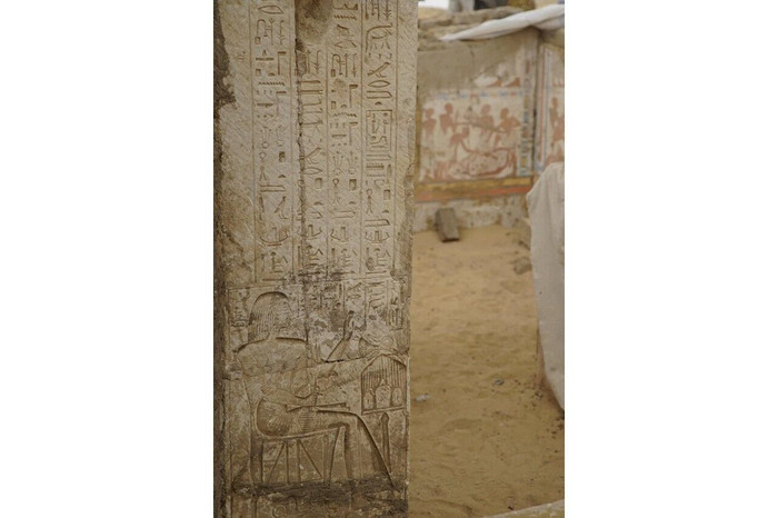Giới khảo cổ Ai Cập phát hiện một ngôi mộ có liên hệ với Pharaoh Ramses II ảnh 1