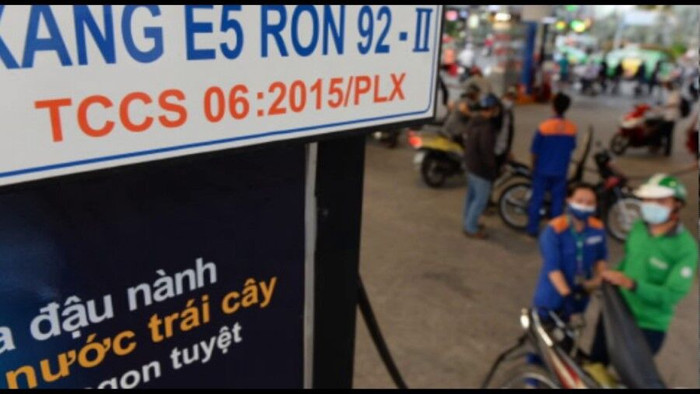 Từ năm 2018, quyết xóa sổ xăng RON92 thay thế bằng xăng E5