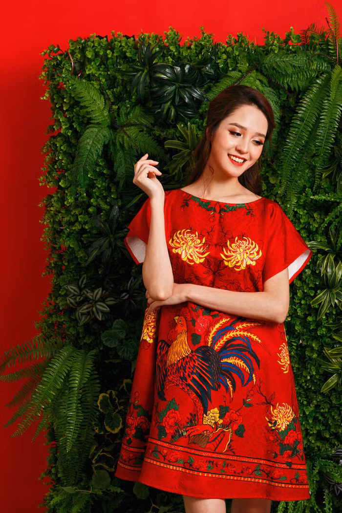 Á hậu Hoàng Anh duyên dáng với Gấm ảnh 9