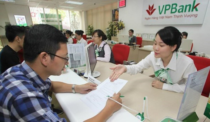 2 công ty thành lập “chớp nhoáng” vừa bán gần 100 triệu cổ phiếu VPB