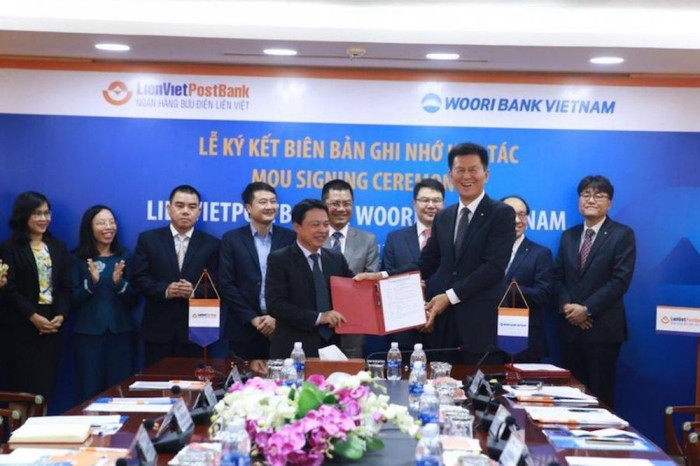 LienVietPostBank hợp tác Woori Bank Việt Nam ra mắt dịch vụ trên Ví Việt ảnh 1