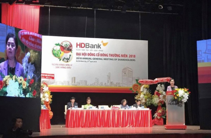 ĐHCĐ HDBank: Chấp thuận sáp nhập PGBank, tỷ lệ hoán đổi là 1:0,621