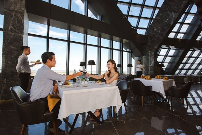 Giáng sinh lấp lánh tại các khách sạn 5 sao nổi tiếng ảnh 6 Giáng sinh lấp lánh tại các khách sạn 5 sao nổi tiếng ảnh 6