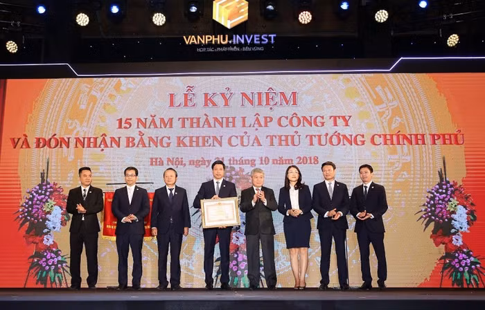 Văn Phú – Invest và câu chuyện 15 năm “gieo mầm”