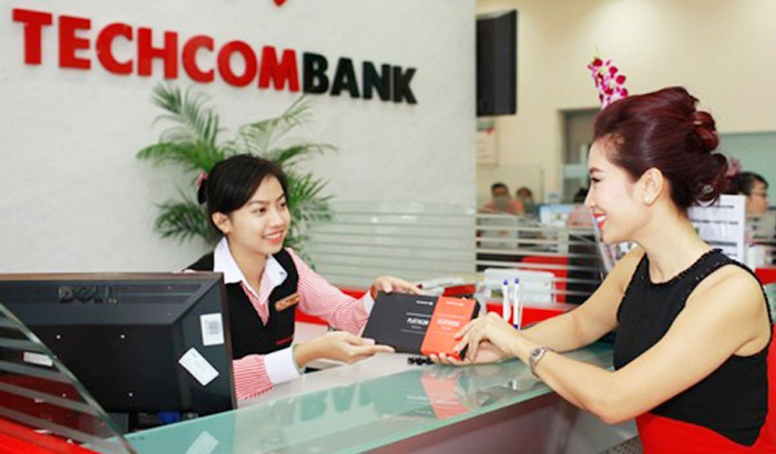 6 tháng Techcombank lãi trước thuế đột biến 5.196 tỷ đồng