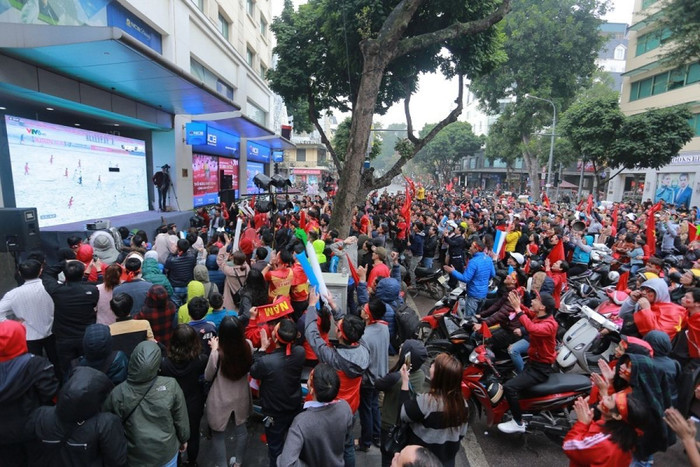 Ngân hàng Quốc Dân thổi bùng giấc mơ vô địch cùng Olympic Việt Nam