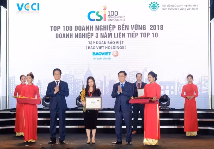Bảo Việt được vinh danh Top 10 Doanh nghiệp bền vững xuất sắc nhất Việt Nam
