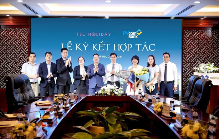 PVcomBank hỗ trợ khách hàng lựa chọn kỳ nghỉ thông minh tại FLC Holiday