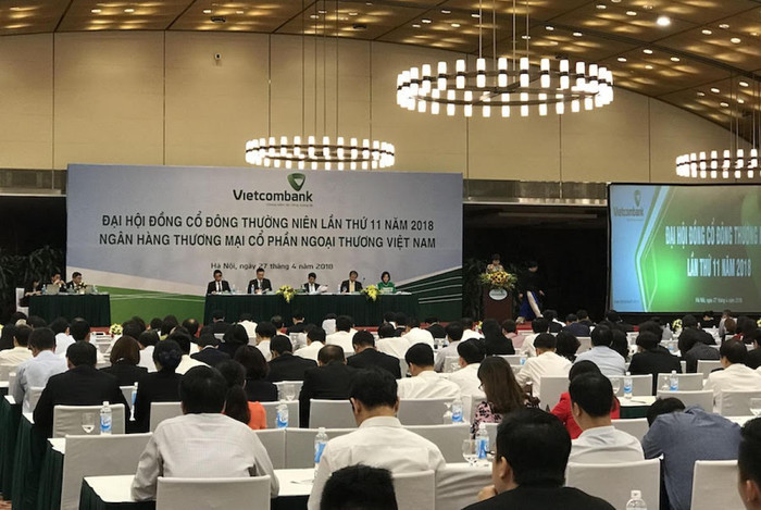 ĐCHĐ Vietcombank: Mục tiêu lợi nhuận 13.300 tỷ, áp lực “dọn dẹp” nghìn tỷ nợ xấu trên sổ sách