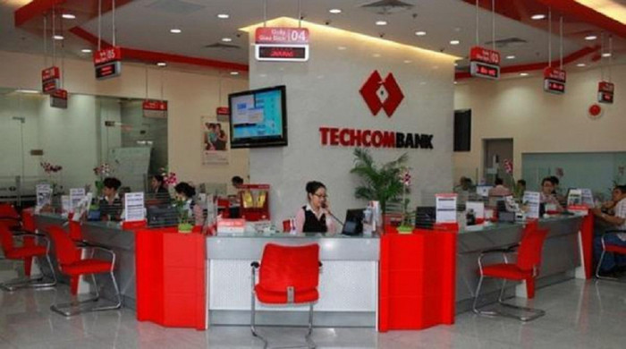 Moody’s và S&P đồng loạt nâng hạng tín nhiệm của Techcombank