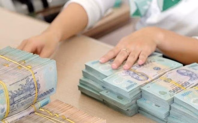 Thêm 4 ngân hàng được nới "room" tín dụng