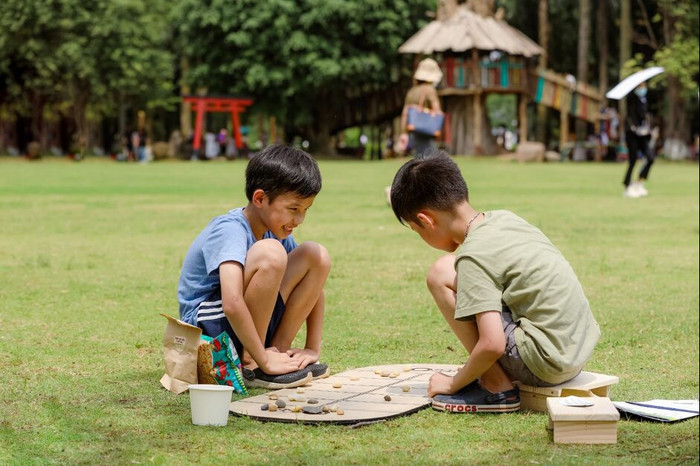 Trẻ sống trong môi trường gần gũi với tự nhiên sẽ hạnh phúc, khỏe mạnh hơn mỗi ngày eco-1703-6-829.png