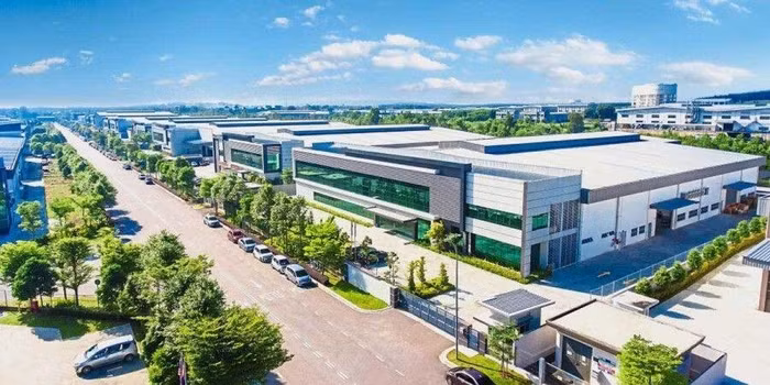 Khu công nghiệp Giang Biên 2 - với quy mô lên tới 350ha hứa hẹn là điểm sáng phát triển kinh tế và thu hút dòng vốn đầu tư FDI lên tới hàng tỷ USD trong giai đoạn 2023 - 2028 tại Vĩnh Bảo – thúc đẩy tuyến kinh tế hành lang ven biển Hải Phòng - Thái Bình - Quảng Ninh