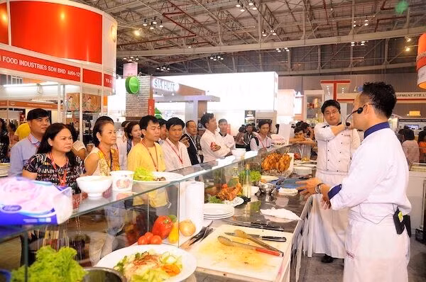 Cuộc đua “xanh- sạch – lành” và hướng đi mới cho cho các doanh nghiệp F&B Việt Nam