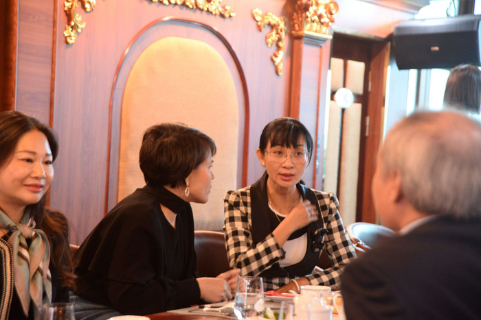 Bữa sáng doanh nhân 3/12: Bàn thảo về hợp tác với Đại học Quốc gia Hà Nội