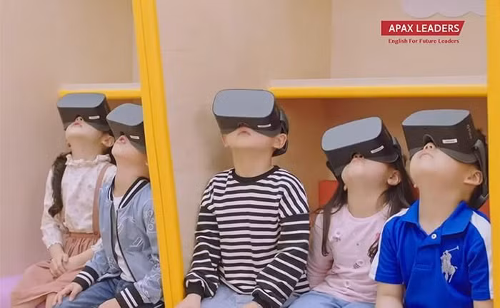 Học sinh hào hứng với môi trường tiếng Anh bản ngữ mà AVS mang lại