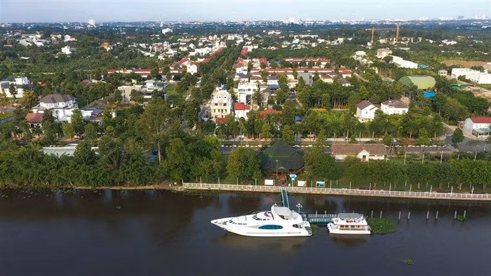 View sông là lợi thế tăng giá của bất động sản. (Đoạn sông Sài Gòn chảy qua Bình Dương). Ảnh: Cen Sài Gòn