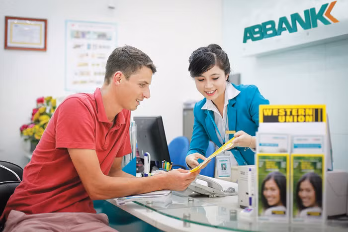 lợi nhuận ABBank dự kiến tăng 68% so với năm 2022
