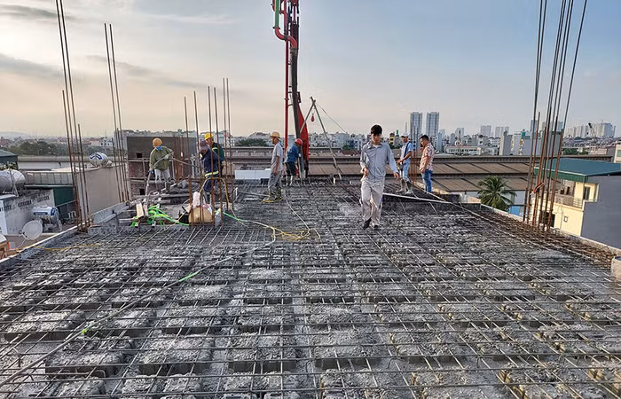 Cũng như sàn bóng BubbleDeck, sàn Ubot giúp tiết kiệm được 10 - 20% tổng chi phí công trình