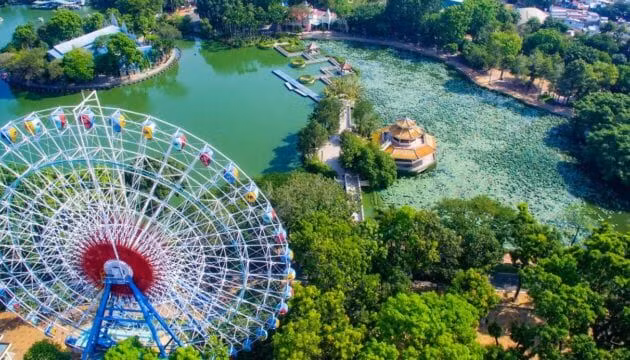 Gọi nhà đầu tư khu phức hợp Đầm Sen thành chung cư, khách sạn, văn phòng