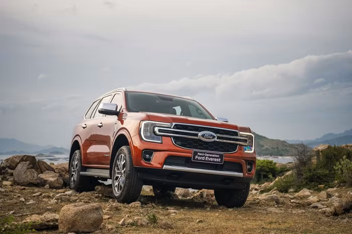 Ford Everest Thế Hệ Mới.