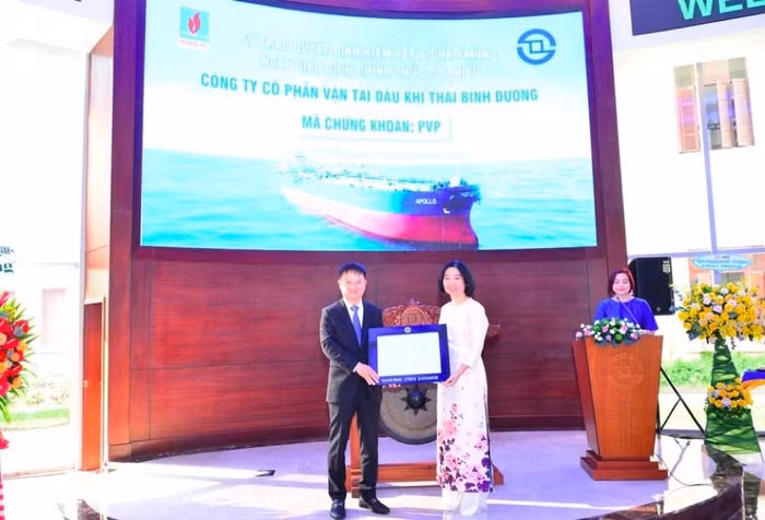 PVTrans Pacific chính thức niêm yết trên sàn HOSE