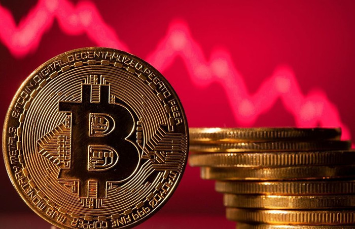 Giá Bitcoin ngày 17/5: Bitcoin không giữ được đà tăng, lao dốc xuống dưới 30.000 USD