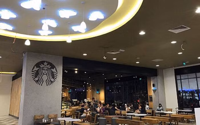 Câu chuyện đằng sau ly cà phê Starbucks ở Việt Nam ảnh 10
