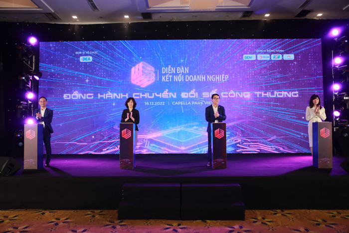 chuyển đổi số