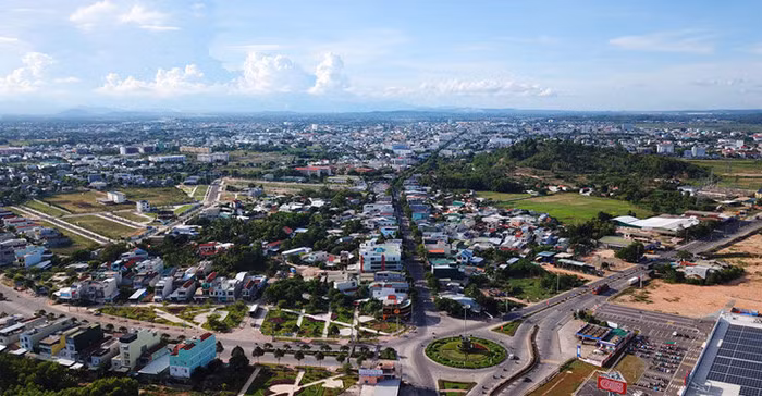 Quảng Ngãi dự kiến thu về 300 tỷ đồng từ việc đấu giá, bán nhà công sản