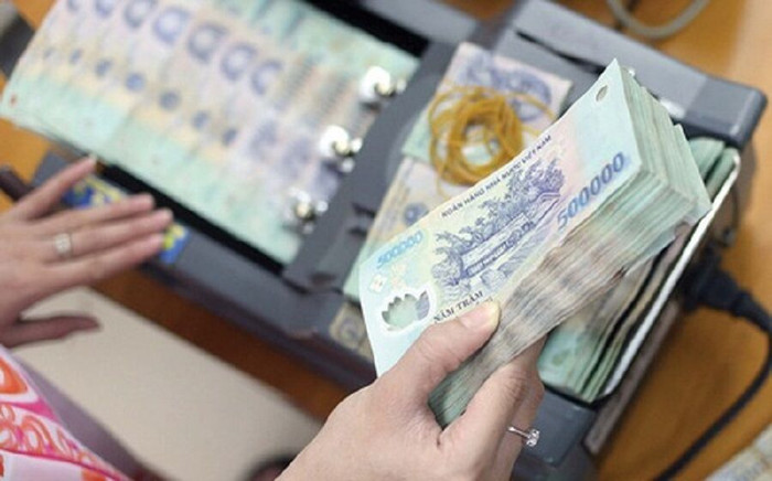 Thủ tướng chỉ đạo tiếp tục giảm lãi suất 0,5% từ nay đến cuối năm, tín dụng tăng khoảng 21-22%