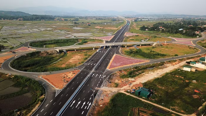 Làm rõ phương án vốn cho cao tốc Ninh Bình - Nam Định - Thái Bình