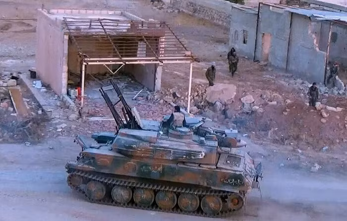 Quân đội Syria diệt 3 tay súng IS trên sa mạc gần Palmyra