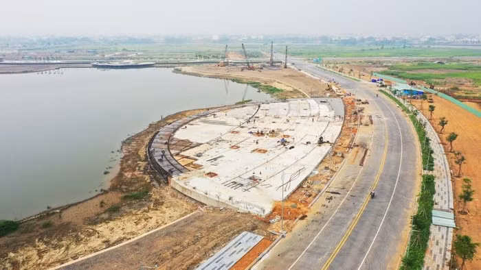 Quảng trường Trung tâm hồ Đại Nhật đang được xây dựng