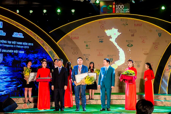 Unilever Việt Nam được vinh danh “Top 10 Doanh nghiệp bền vững nhất Việt Nam năm 2019