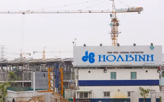 Xây dựng Hòa Bình chưa giải trình chênh lệch BCTC bán niên năm 2022