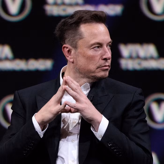 tỷ phú Elon Mark