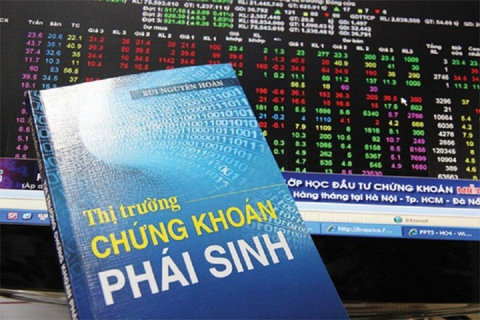 Giao dịch chứng khoán phái sinh tăng vọt trong tháng 5