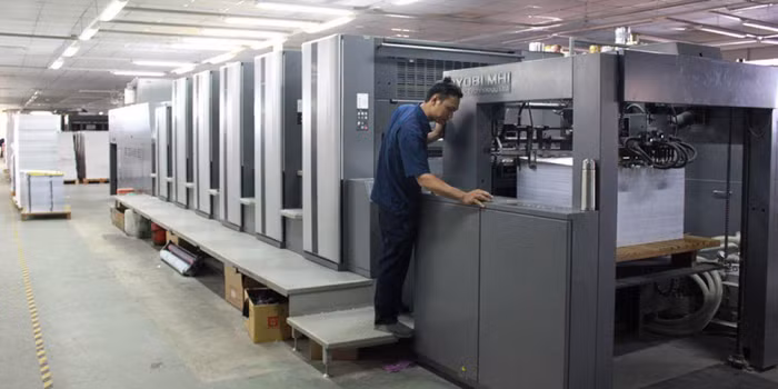 Sở hữu nhiều đất vàng, cổ phần In Trần Phú đắt khách
