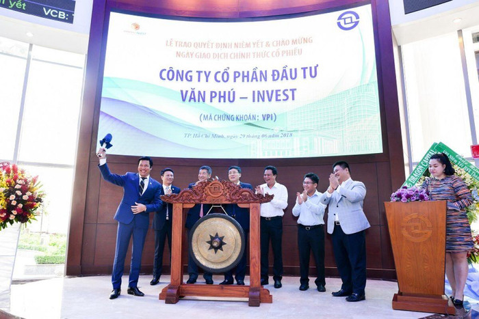 Văn phú – Invest chính thức niêm yết trên sàn HOSE