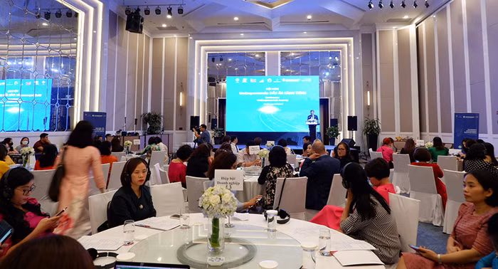 Toàn cảnh hội thảo