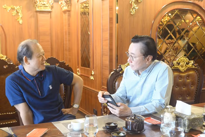 bữa sáng doanh nhân